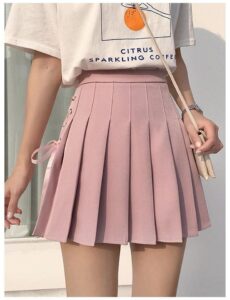 Pink Pleated Skirt Outfit