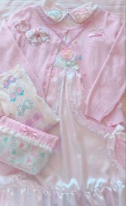 Yume Kawaii Set of clothing in pink
