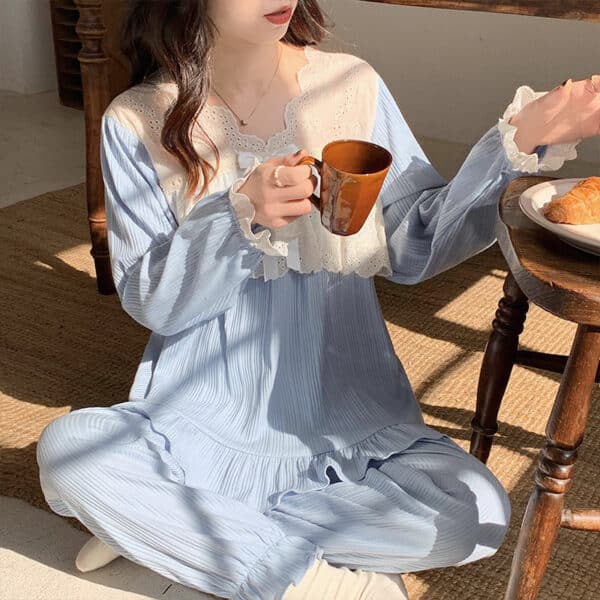 Cute Lace Pajama Set Long Sleeves